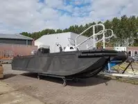 Festrumpf-Schlauchboot zu verkaufen