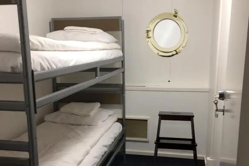 Kreuzfahrtschiff zu verkaufen