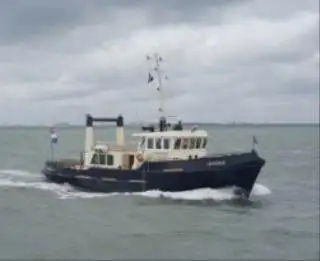 Patrouillenboot zu verkaufen