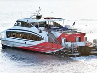 Fährschiff zu verkaufen