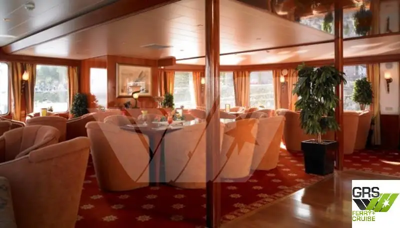 Kreuzfahrtschiff zu verkaufen