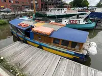 Fährschiff zu verkaufen