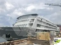 Kreuzfahrtschiff zu verkaufen