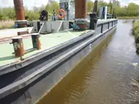 Arbeitsboote zu verkaufen