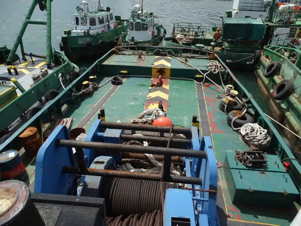 Schleppboot zu verkaufen