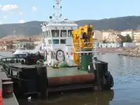 Schleppboot zu verkaufen