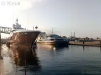 Kreuzfahrtschiff zu verkaufen