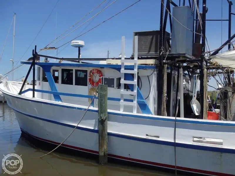 Trawler zu verkaufen