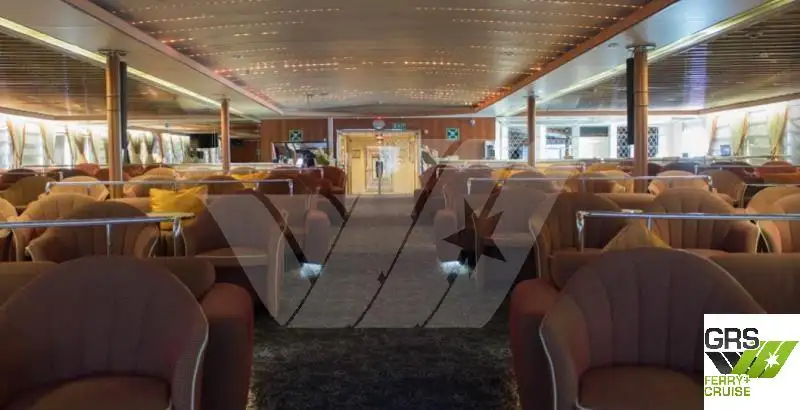 Kreuzfahrtschiff zu verkaufen
