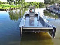 Landungsboot, Tank zu verkaufen