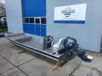 Arbeitsschiffe zu verkaufen