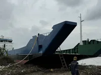 Landungsboot, Tank zu verkaufen