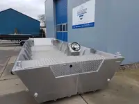 Landungsboot, Tank zu verkaufen