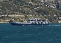 Fährschiff zu verkaufen