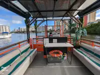 Kreuzfahrtschiff zu verkaufen