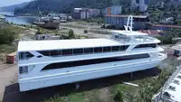 Passagierschiff zu verkaufen