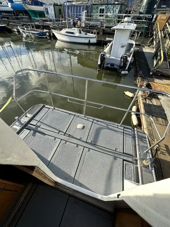 Fährschiff zu verkaufen