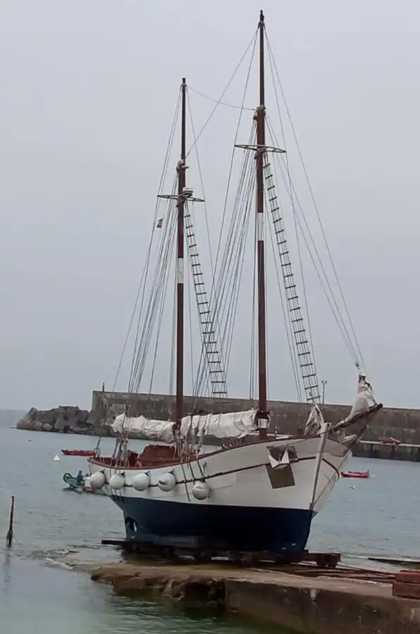Fährschiff zu verkaufen