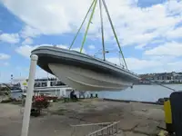 Festrumpf-Schlauchboot zu verkaufen