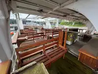 Fährschiff zu verkaufen