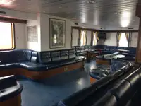 Fährschiff zu verkaufen