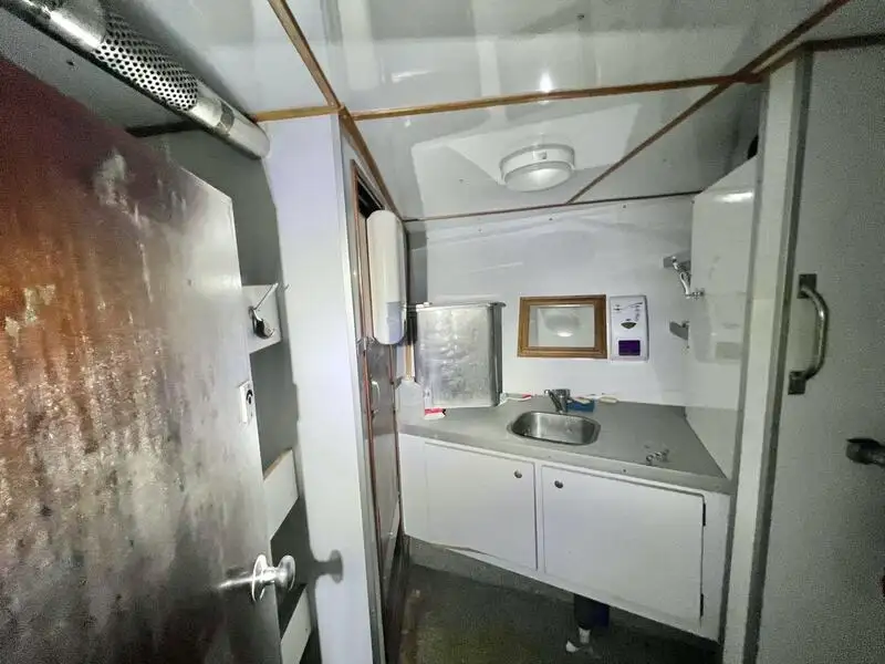 Trawler zu verkaufen