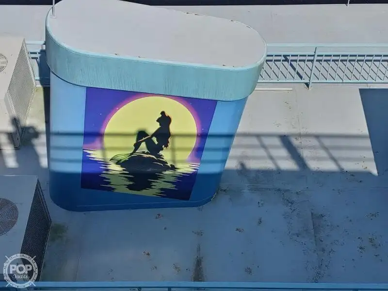 Kreuzfahrtschiff zu verkaufen