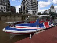 Kreuzfahrtschiff zu verkaufen