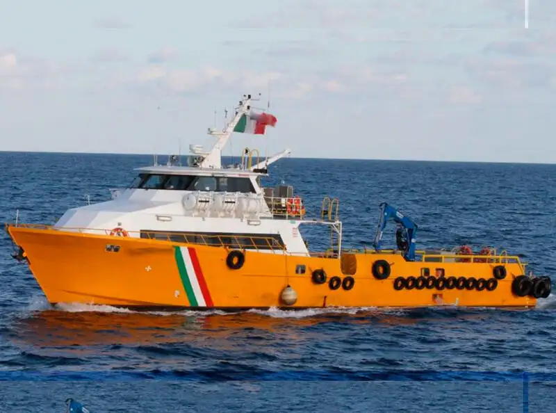 Crew-Boot zu verkaufen