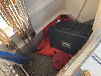 Landungsboot, Tank zu verkaufen