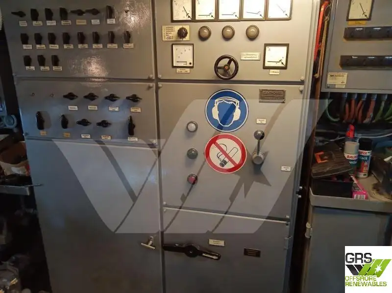 Arbeitsschiffe zu verkaufen