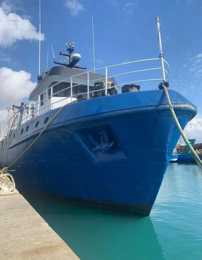 Trawler zu verkaufen