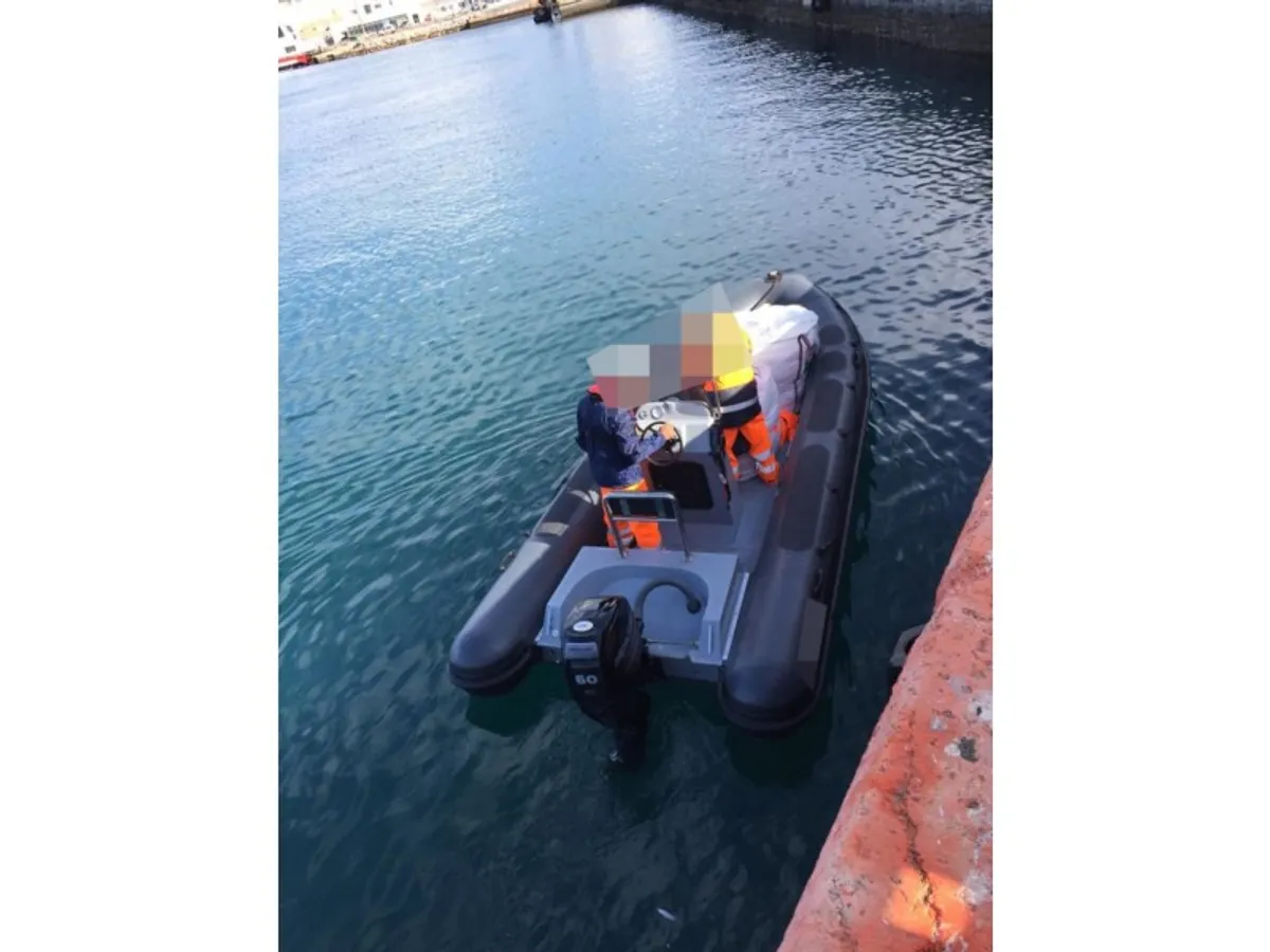 Schleppboot zu verkaufen
