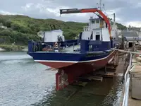 Arbeitsboote zu verkaufen