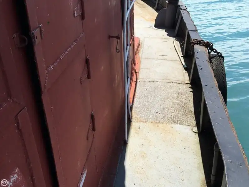 Schleppboot zu verkaufen