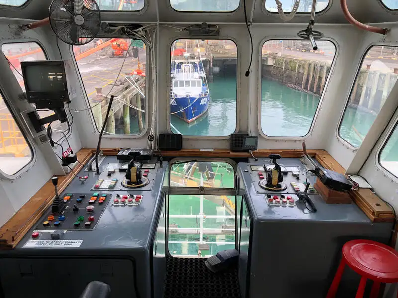Schleppboot zu verkaufen
