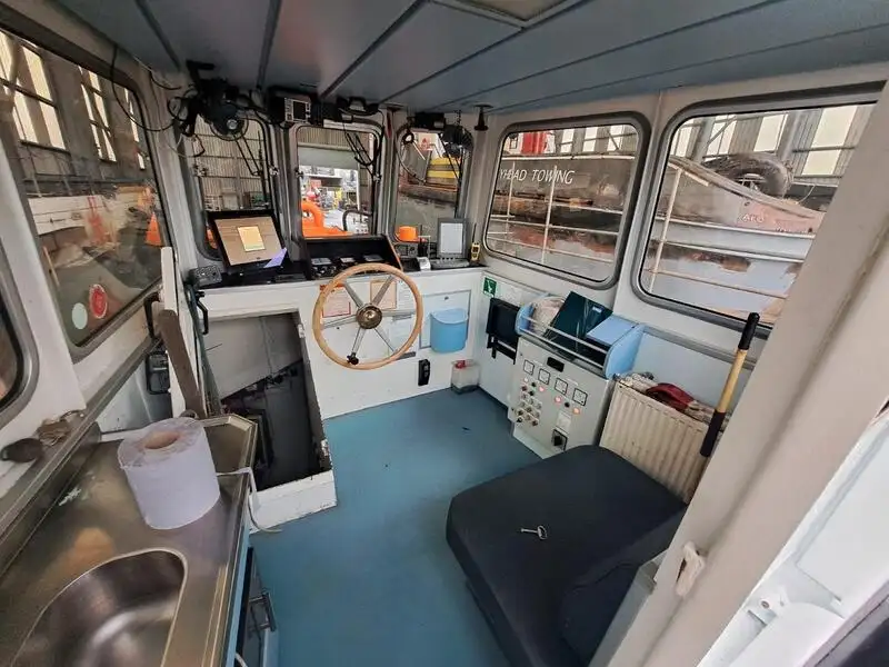 Schleppboot zu verkaufen