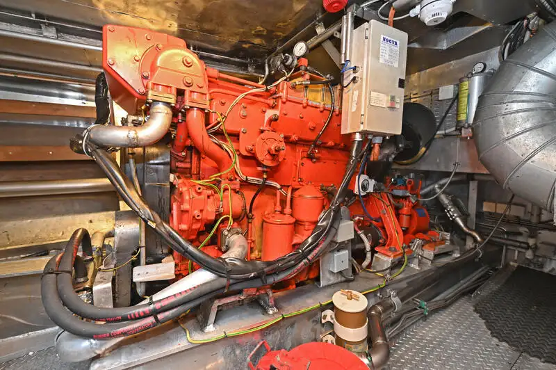 Feuerlöschboot zu verkaufen