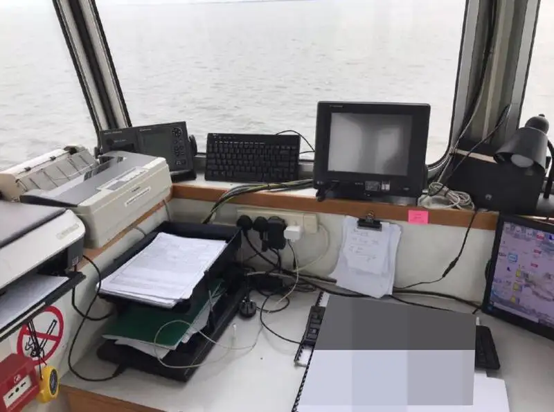 Schleppboot zu verkaufen
