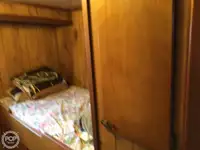 Trawler zu verkaufen