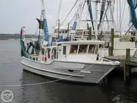 Trawler zu verkaufen