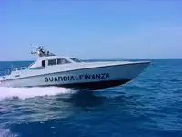 Patrouillenboot zu verkaufen