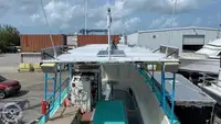Kreuzfahrtschiff zu verkaufen