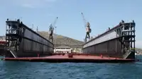 Schwimmdock zu verkaufen