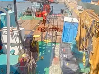 Kranboot zu verkaufen