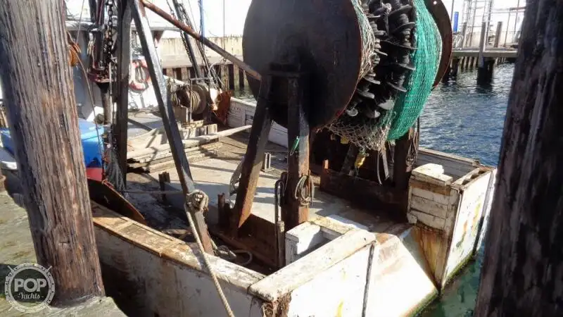 Trawler zu verkaufen