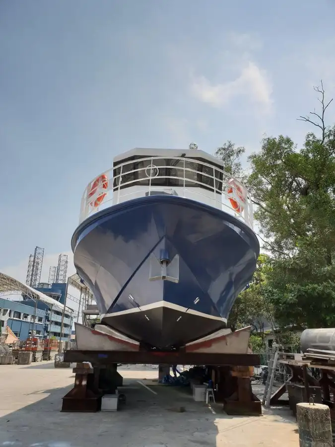 Kreuzfahrtschiff zu verkaufen