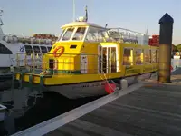 Fährschiff zu verkaufen