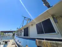 Trawler zu verkaufen