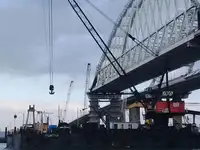 Kranboot zu verkaufen